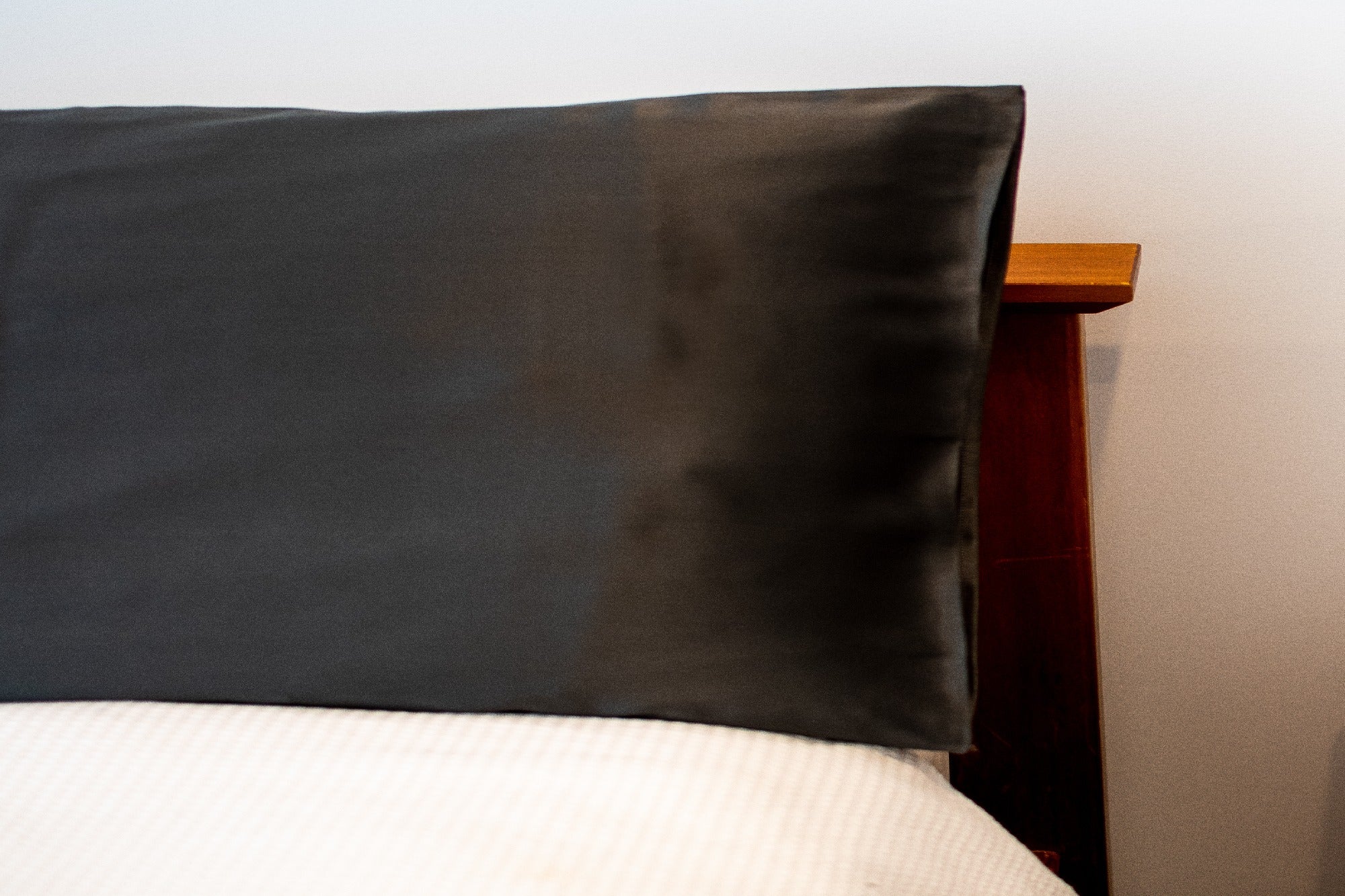 Silk Pillow Case - Black