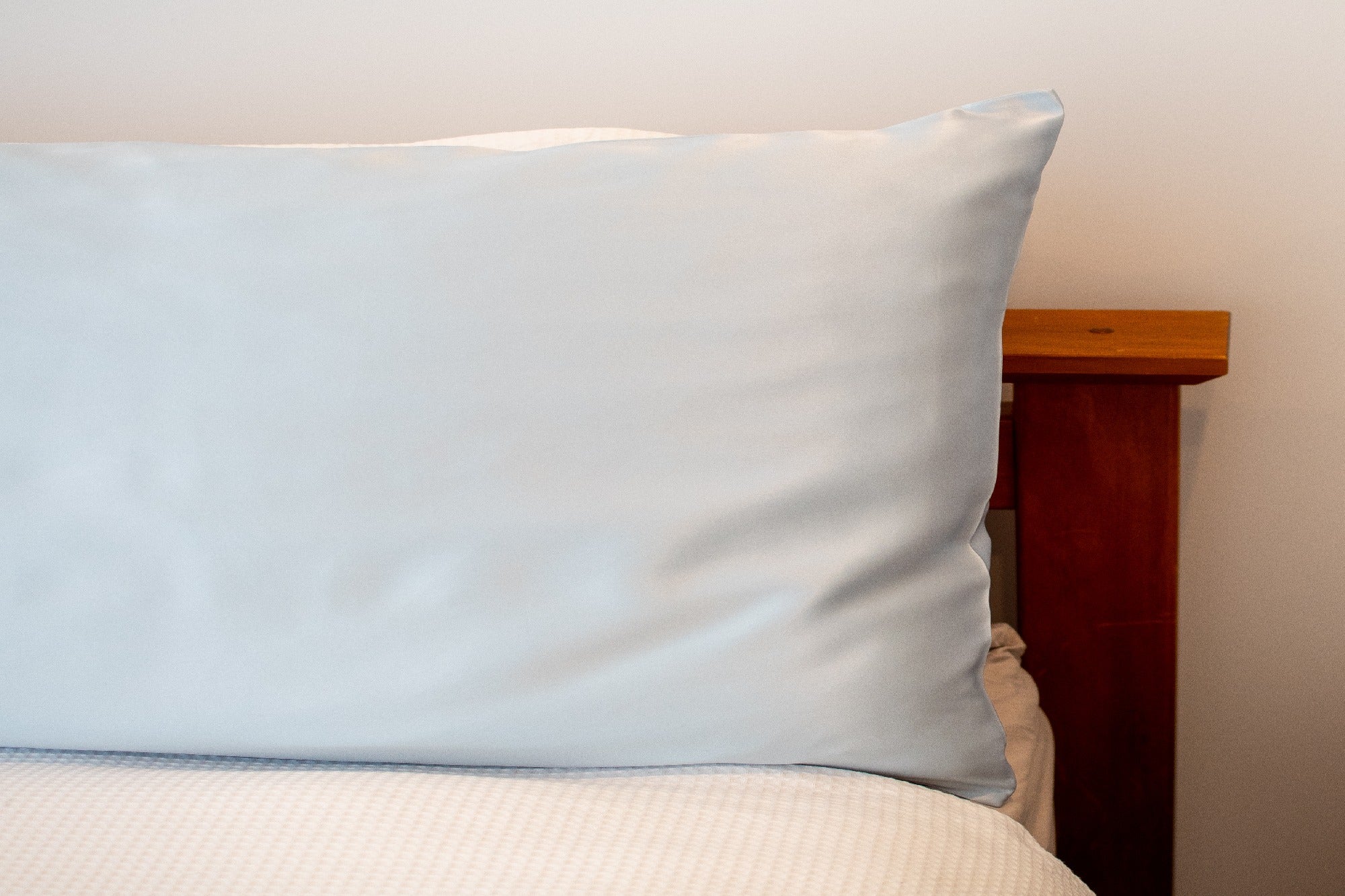 Silk Pillow Case - Light blue