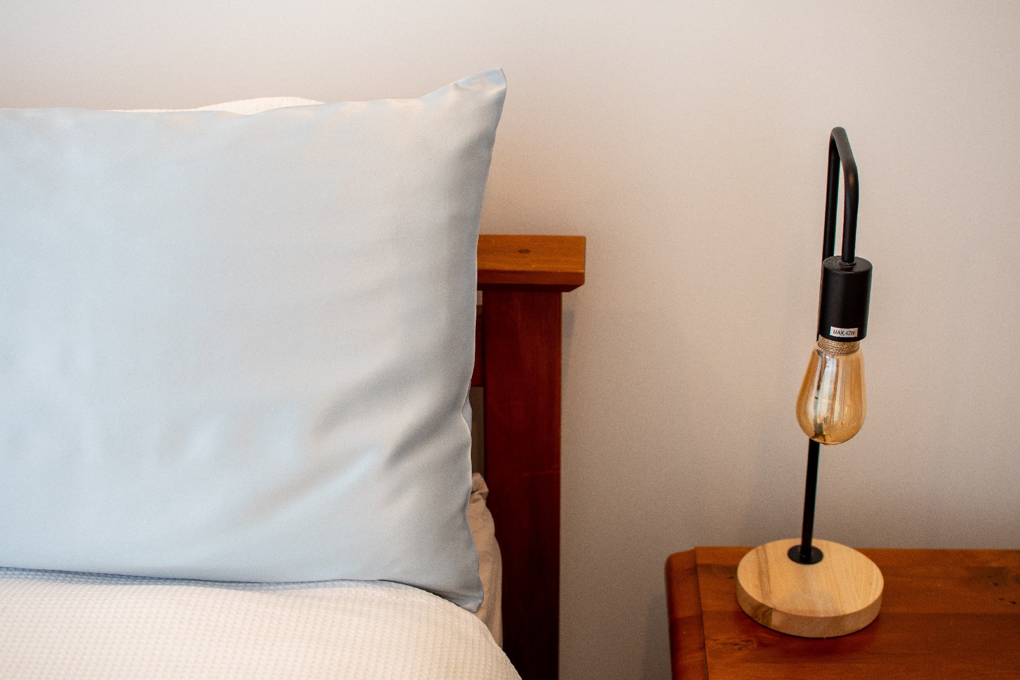 Silk Pillow Case - Light blue