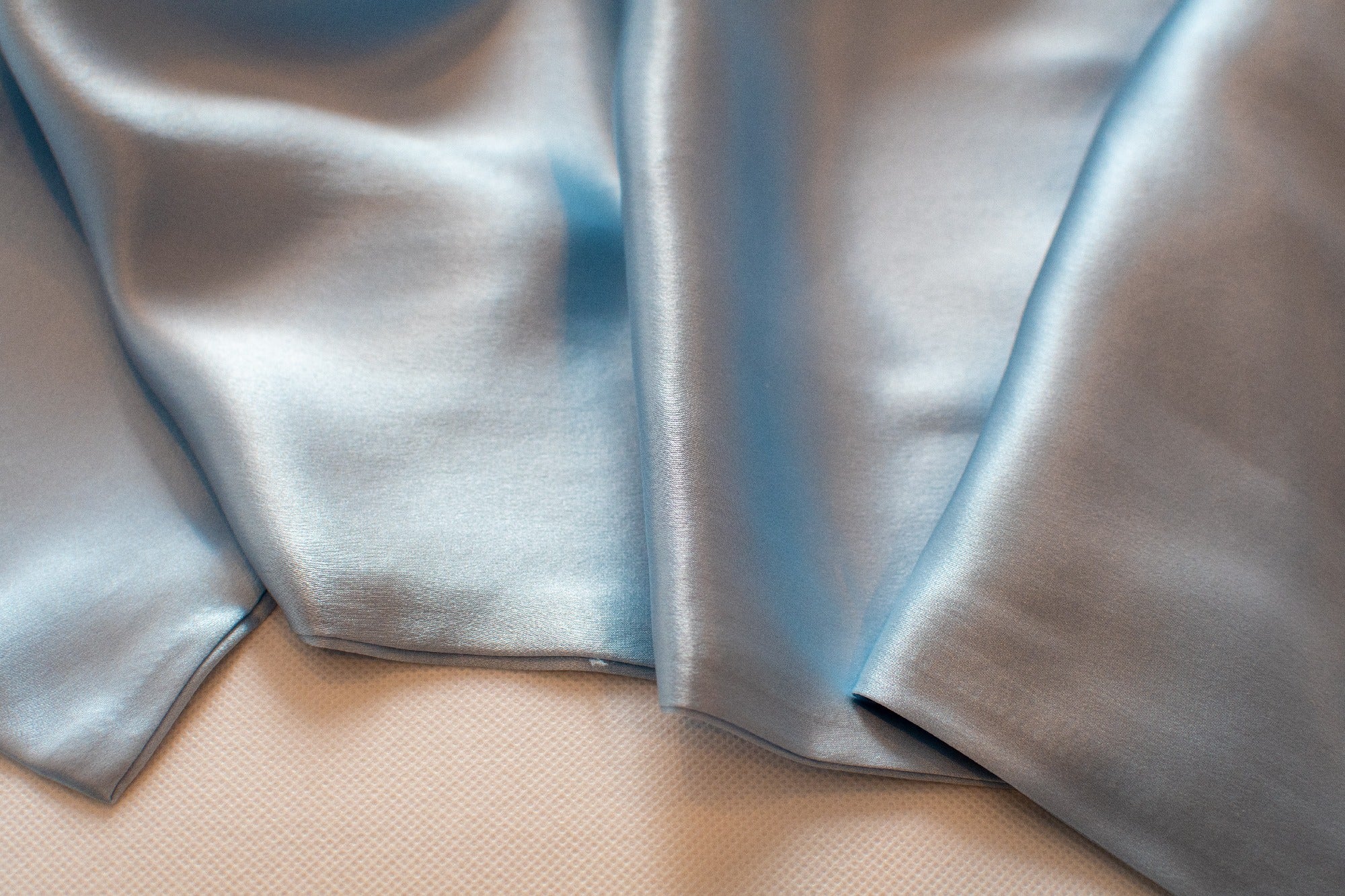 Silk Pillow Case - Light blue
